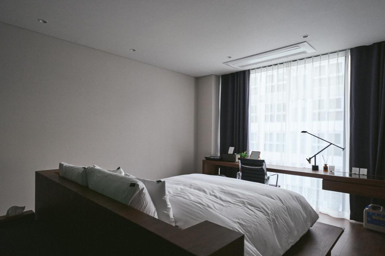 Good Ol' Days Hotel 釜山広域市 エクステリア 写真